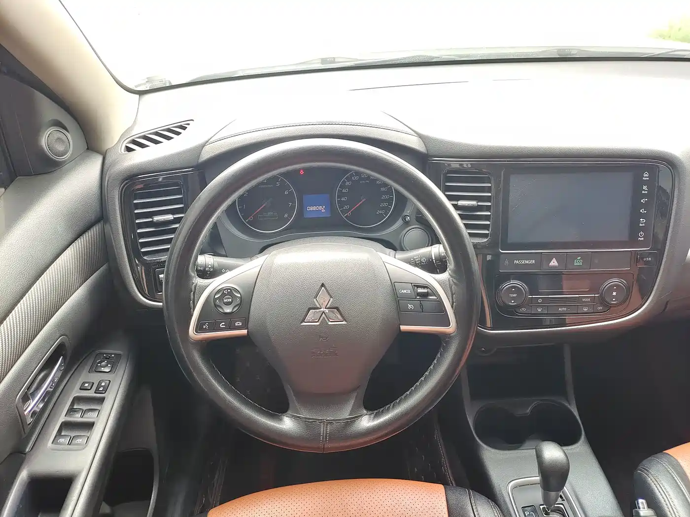 Mitsubishi Outlander 2017 2.0L 2WD Glory 5-seater фото 7