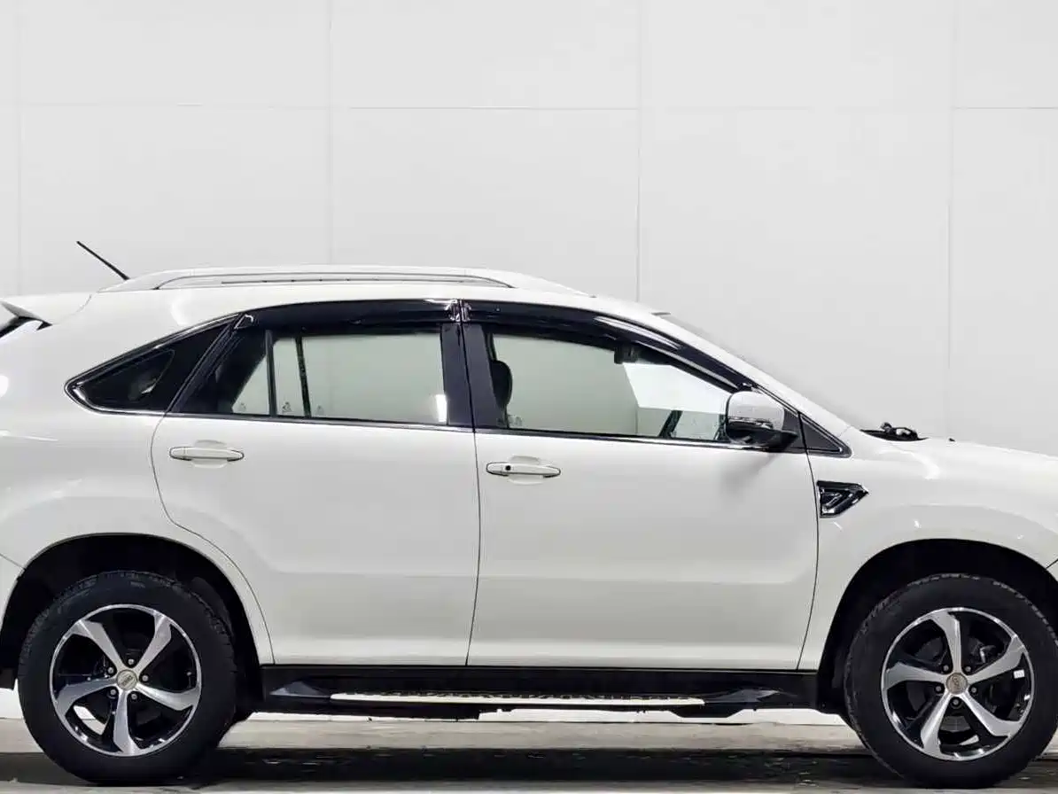 BYD S7 2015 2015 2.0T Automatic Premium