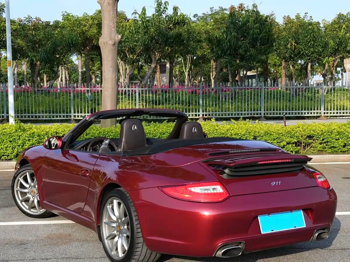 Porsche 911 2010 Carrera Cabriolet 3.6L фото 4