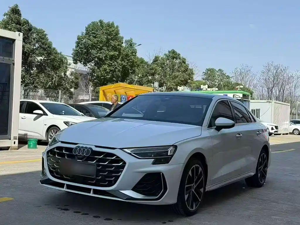  Audi Audi A3 2025 A3L Limousine 35TFSI Flying Premium