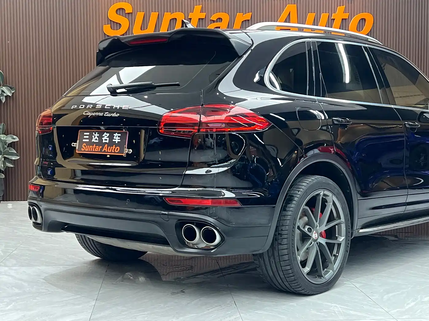 Porsche Cayenne 2011 Cayenne 3.0T фото 15