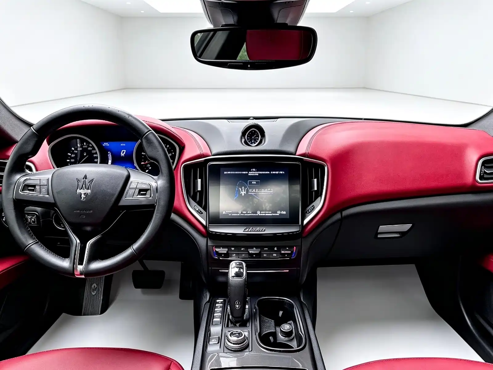 Photo 5 - Maserati Ghibli