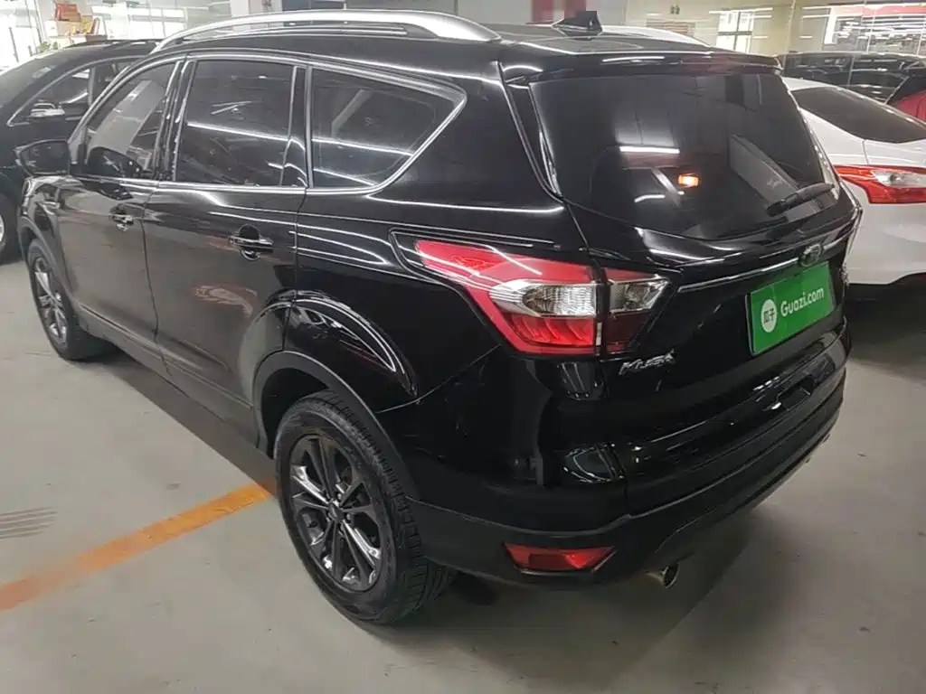 Фото 5 - Ford Kuga