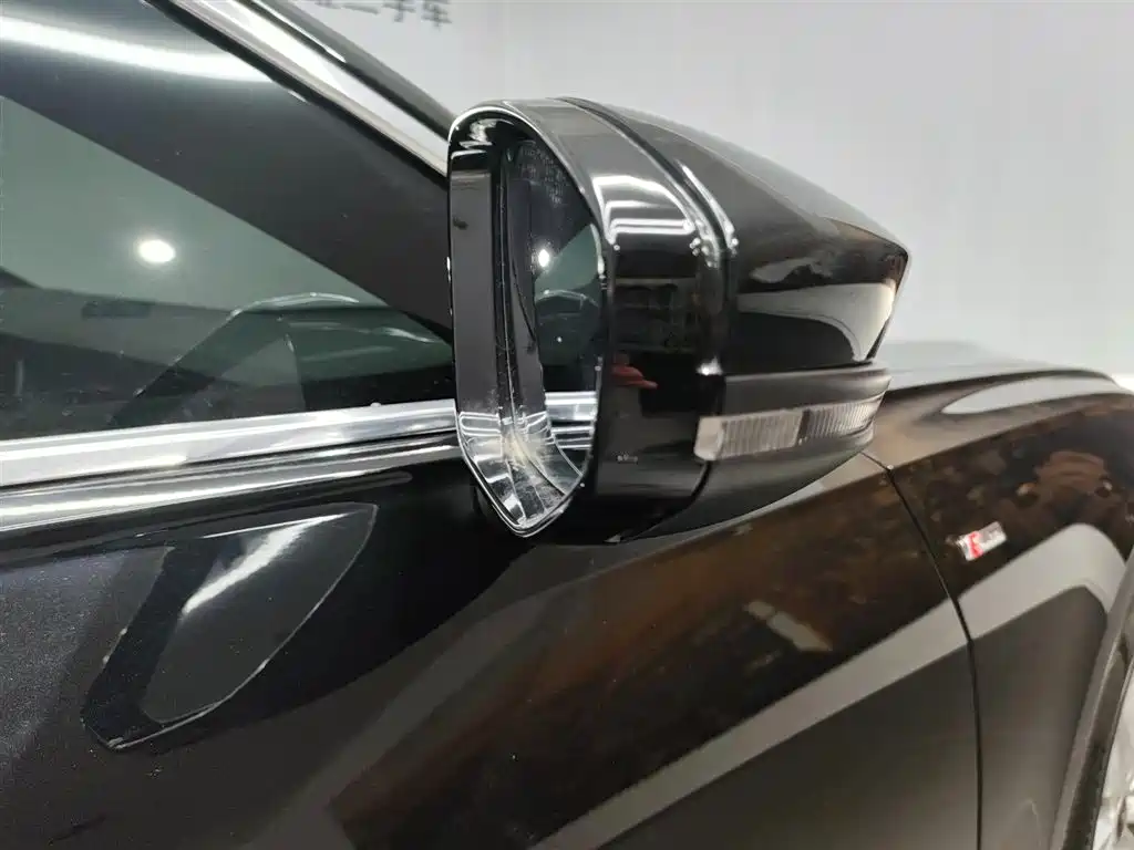 Audi A6L 2023 45 TFSI Premium Selection Dynamic фото 24