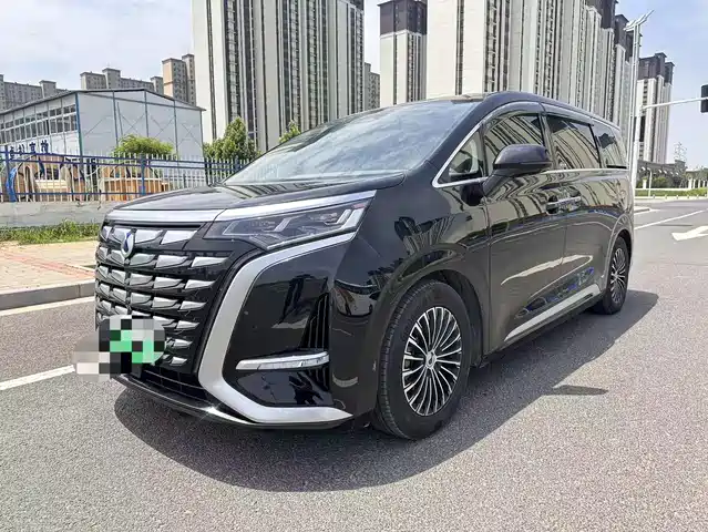 Denza D9 2022 DM-i 970 AWD Flagship