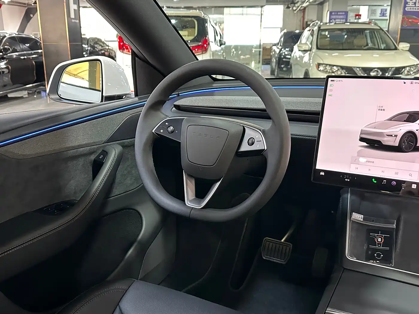 TESLA MODEL Y
