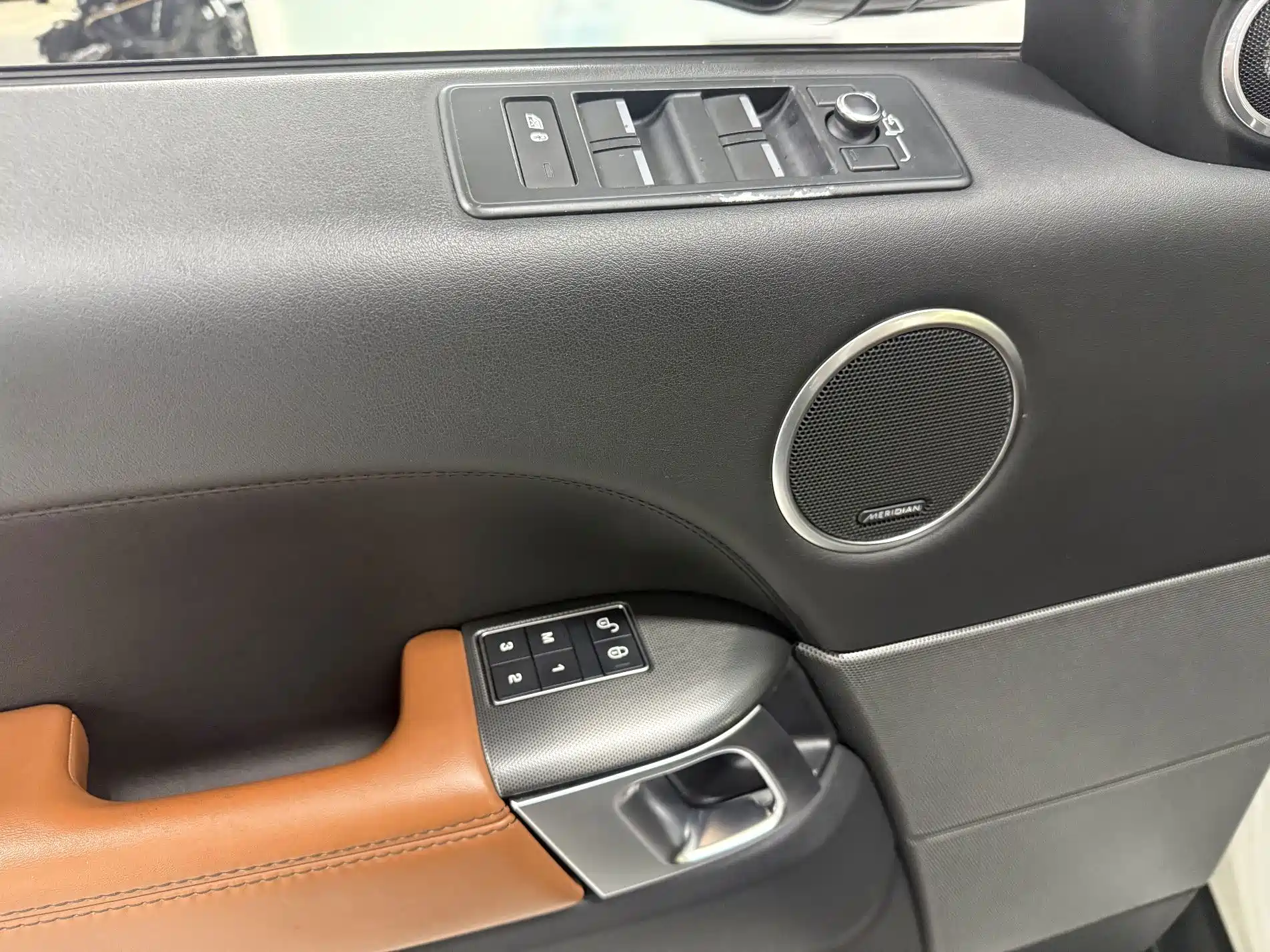 Photo 9 - Land Rover Range Rover Sport
