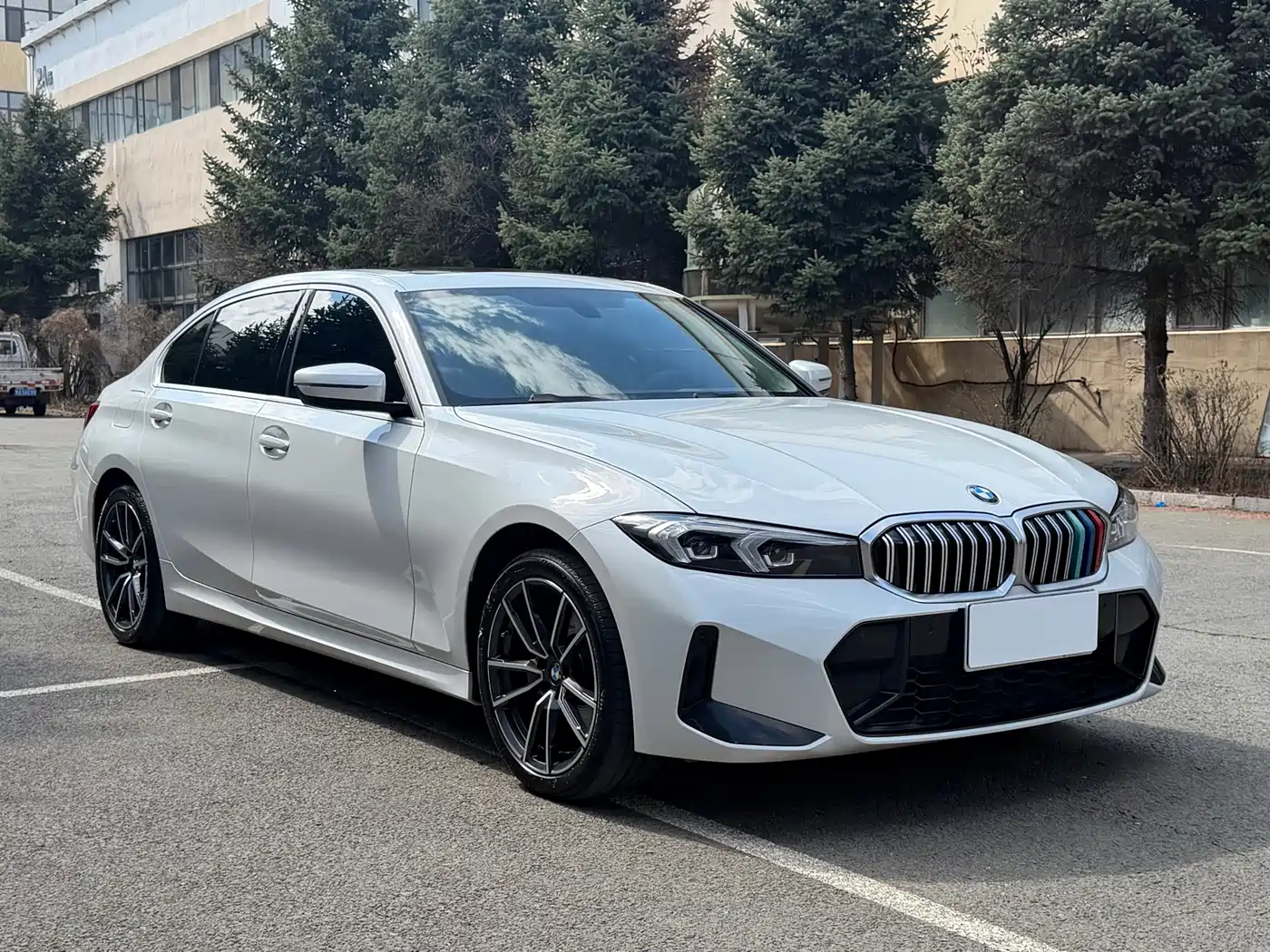 BMW 3 Series 2023 320Li M Sport Package фото 3