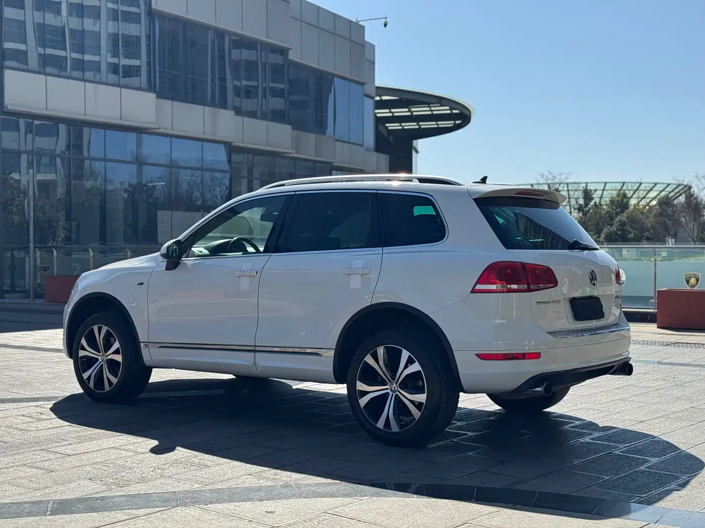 Volkswagen Touareg 2013 3.0TSI Limited Luxury Edition фото 10