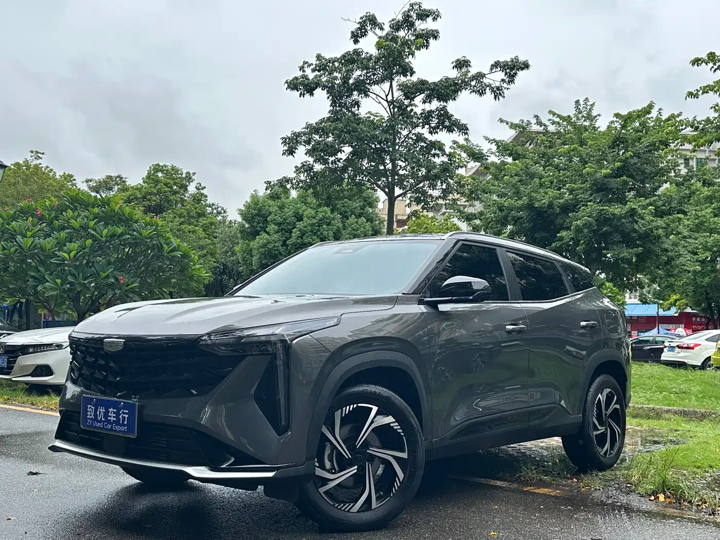 Фото 1 - Geely Boyue