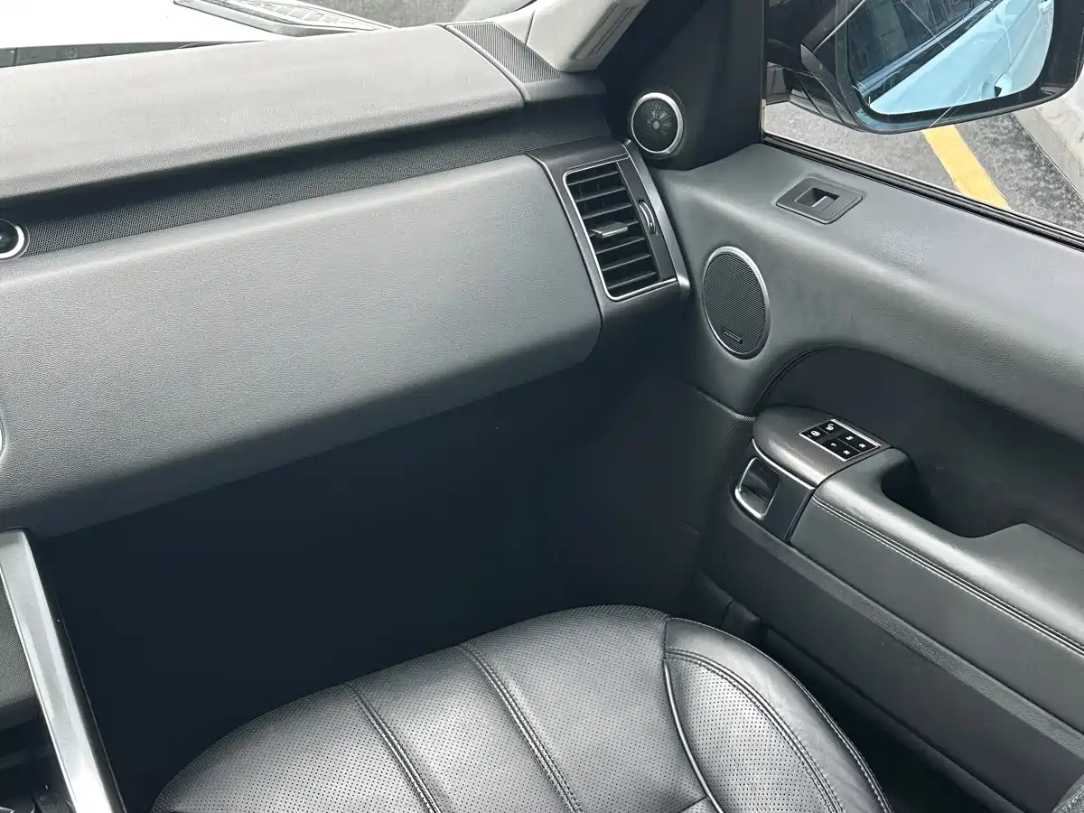Land Rover Range Rover Sport 2014 3.0 SC V6 HSE DYNAMIC фото 13