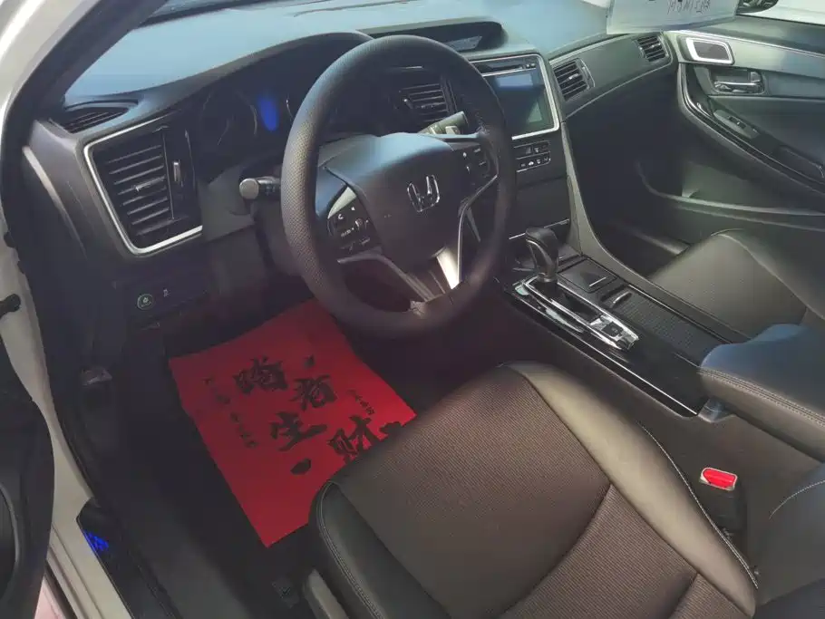 Honda Spirior 2017 2015 2.0L Luxury Edition