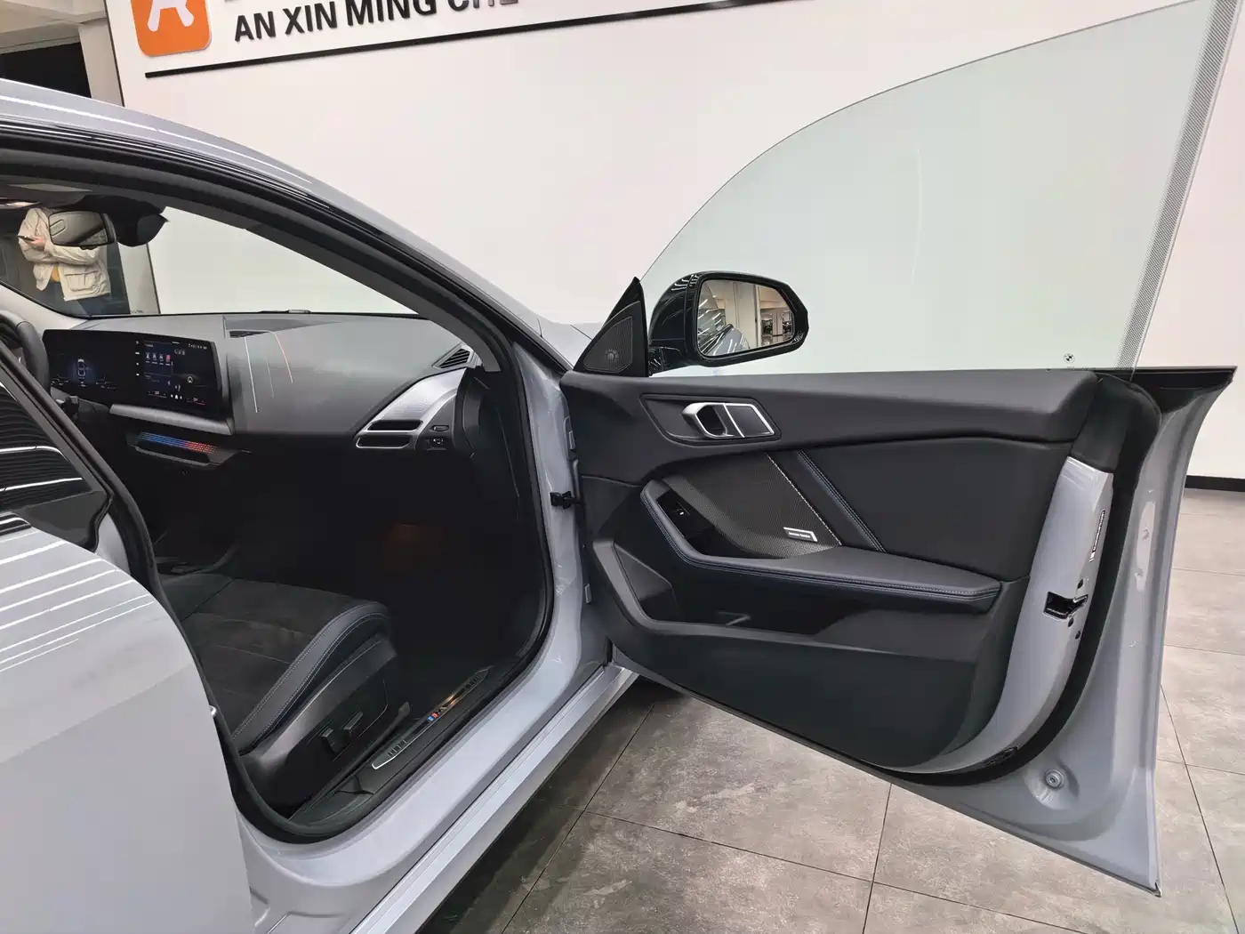 BMW 2 Series 2025 225L M Sport Moonlight Package фото 8