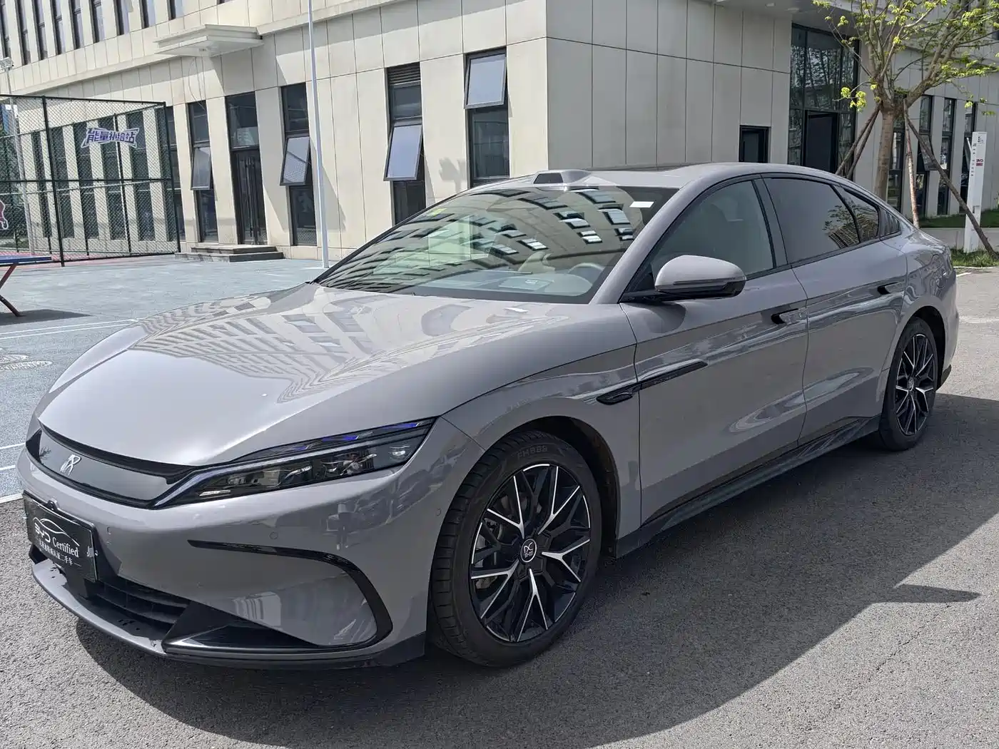BYD Han 2025 2025 DM-i Smart Driving Edition 125KM LiDAR Flagship