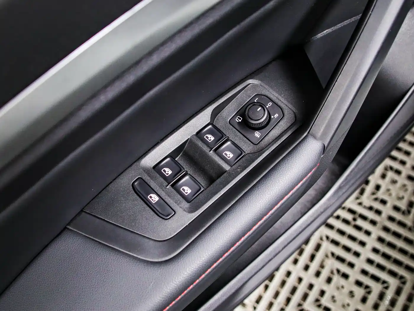 Volkswagen Lavida 2023 280TSI DSG Starlight Comfort Edition фото 6