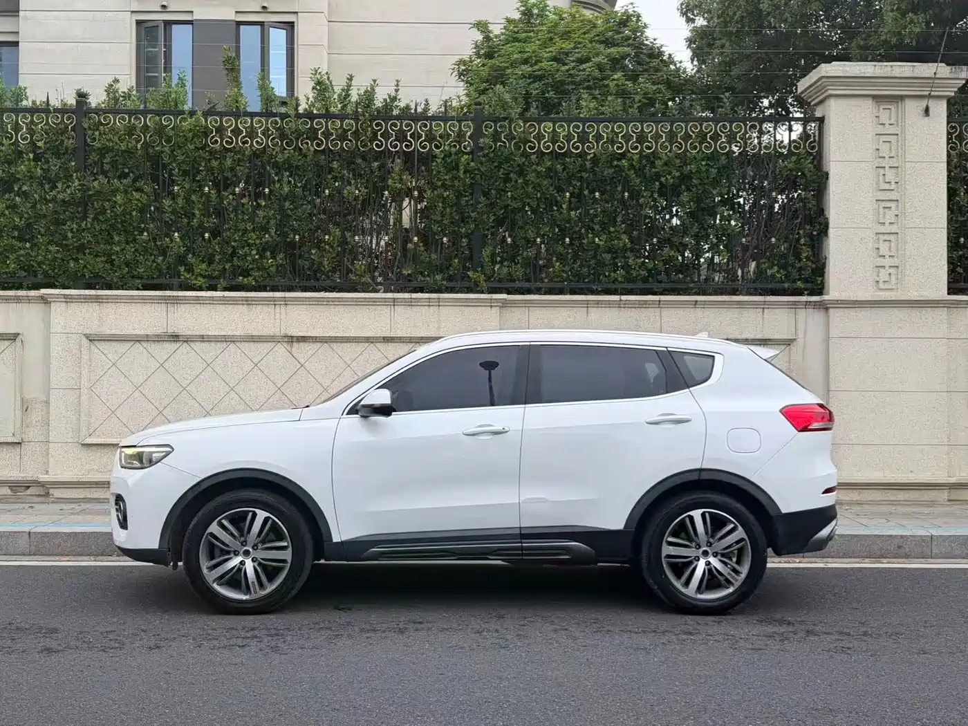 Haval H6 2017 Red Label 2.0T Auto 2WD Smart фото 3
