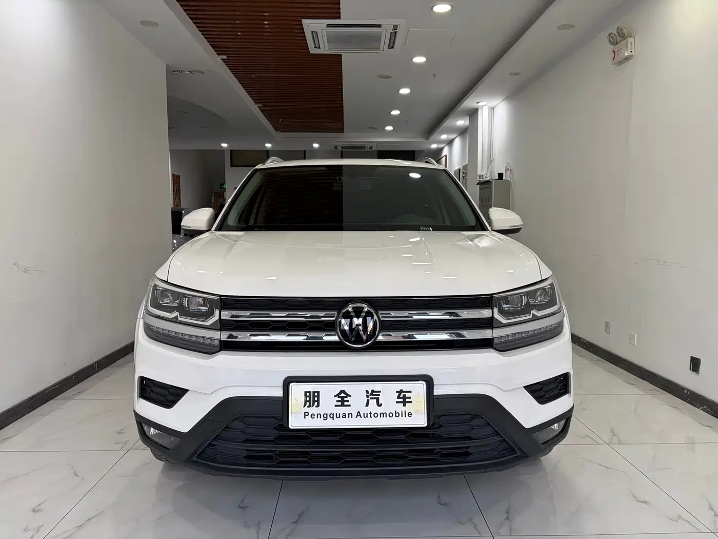 Volkswagen Tharu 2022 280TSI FWD Luxury Edition фото 2