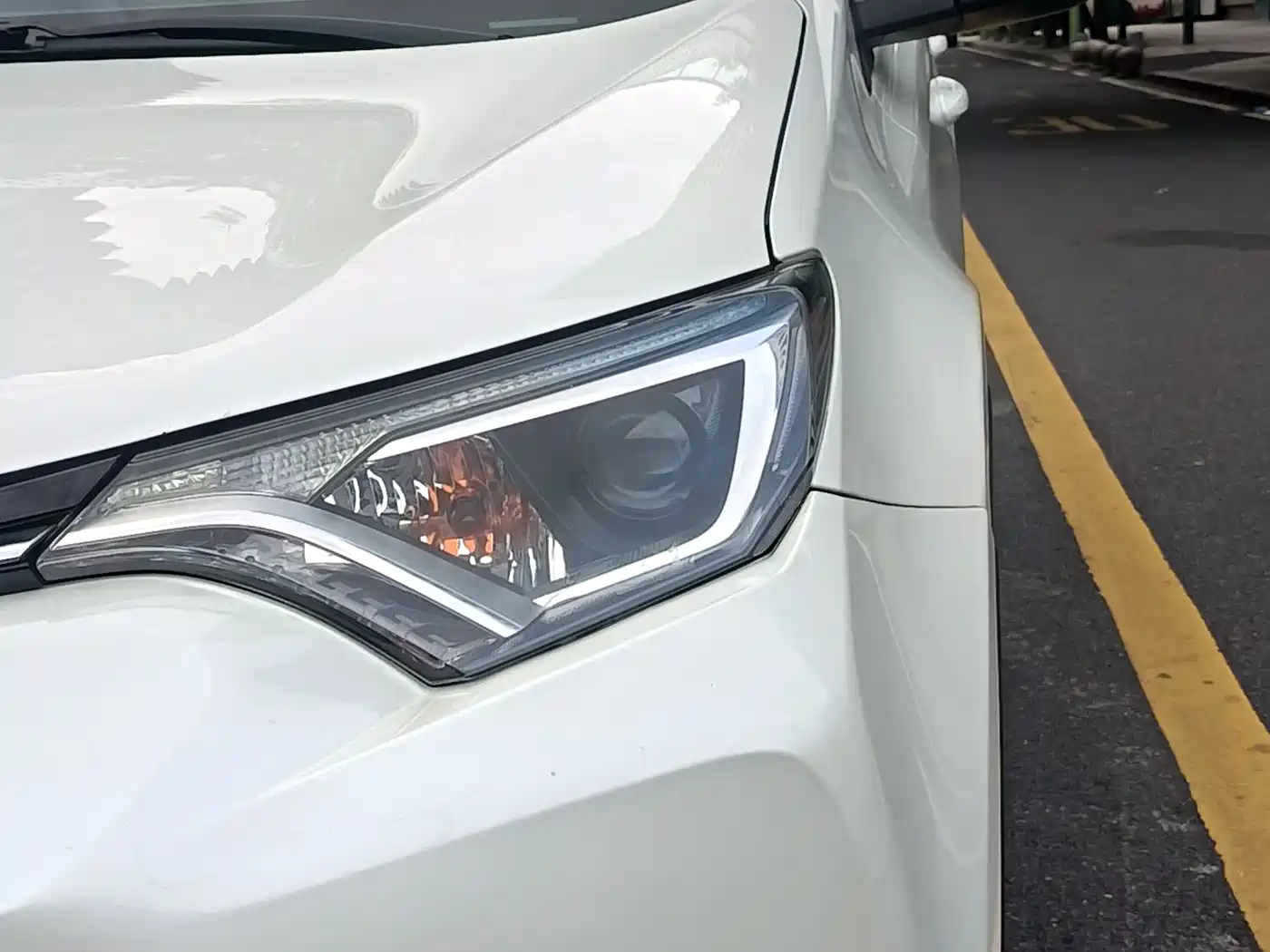 Toyota RAV4 Rongfang 2016 2.0L CVT 2WD Urban (China V) фото 18