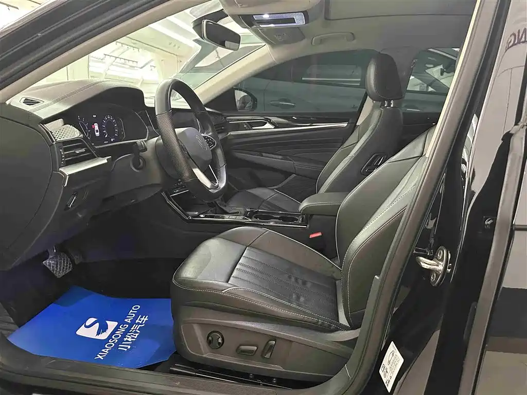 VOLKSWAGEN PASSAT NEW ENERGY