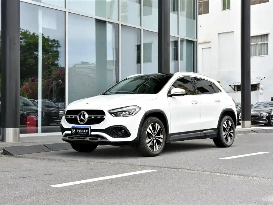 Mercedes-Benz GLA