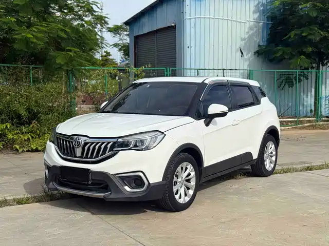  Zhonghua Zhonghua V3 2020 1.6L Manual Comfort Starry Sky Edition