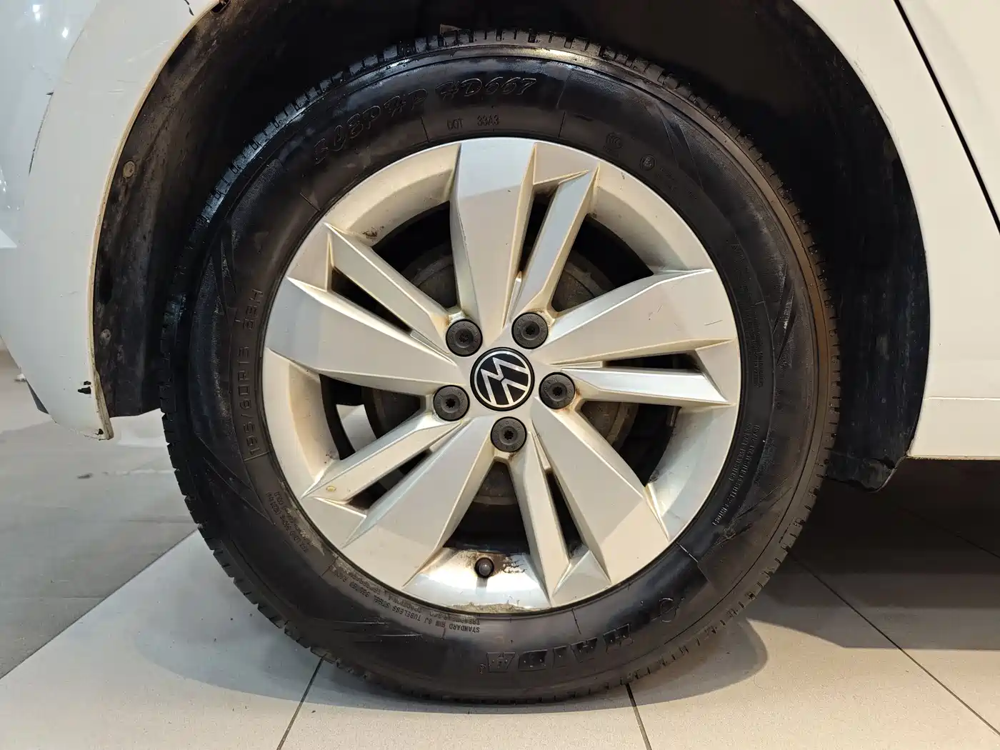 Volkswagen Polo 2023 Facelift Plus 1.5L Auto Joyful Living Edition фото 30