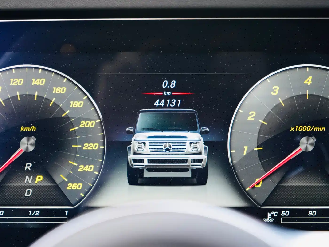 Mercedes-Benz G-Class 2024 G 500 фото 8