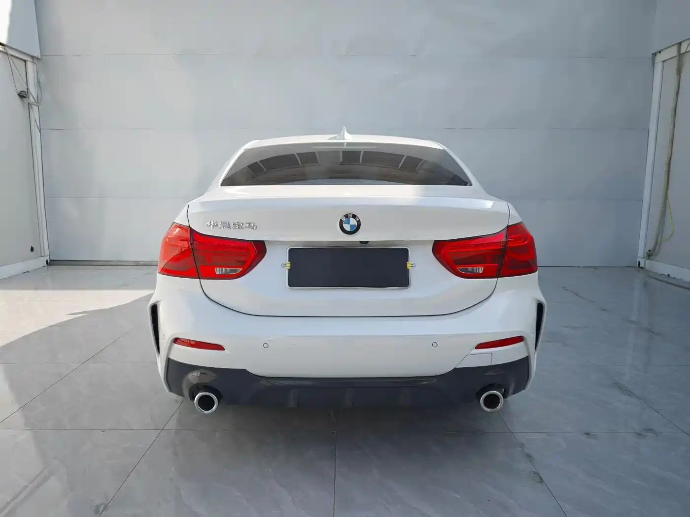 BMW 1 Series 2021 120i M Sport фото 8
