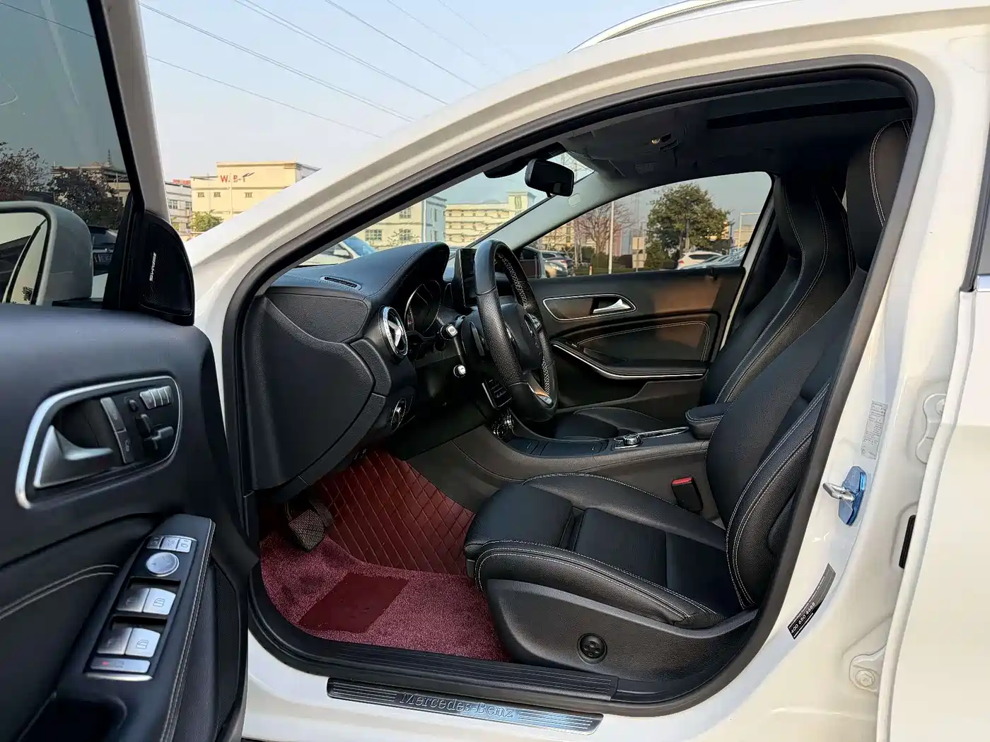 Mercedes-Benz GLA 2017 GLA 220 4MATIC Fashion фото 9