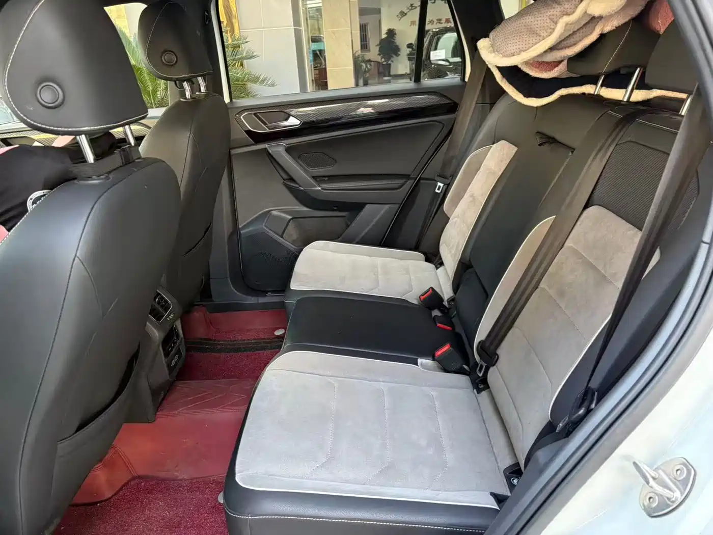 Volkswagen Tayron 2021 380TSI 4WD R-Line Smart Connect фото 7