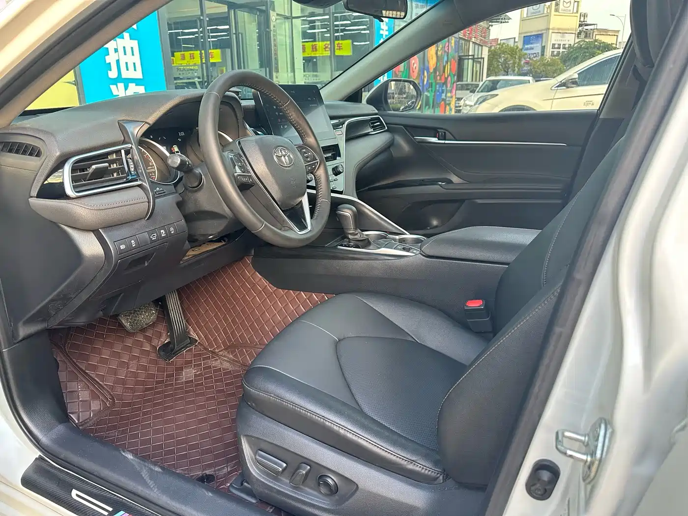 Toyota Camry 2021 2.0G Luxury Edition фото 5