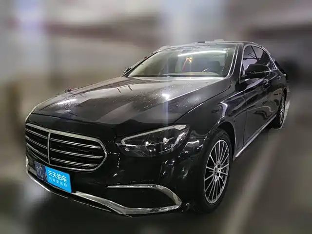Mercedes-Benz E-Class 2021 Facelift E 260 L — фото 1