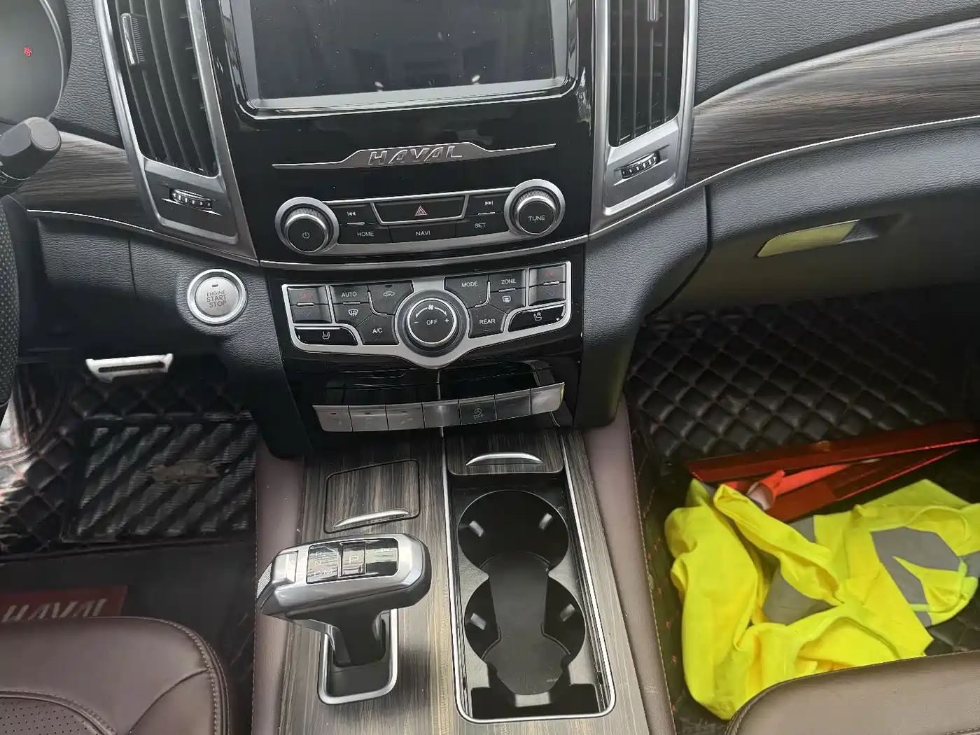 Фото 8 - Haval H9