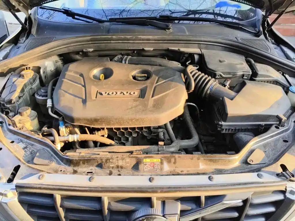 Photo 3 - Volvo XC60 (Import)