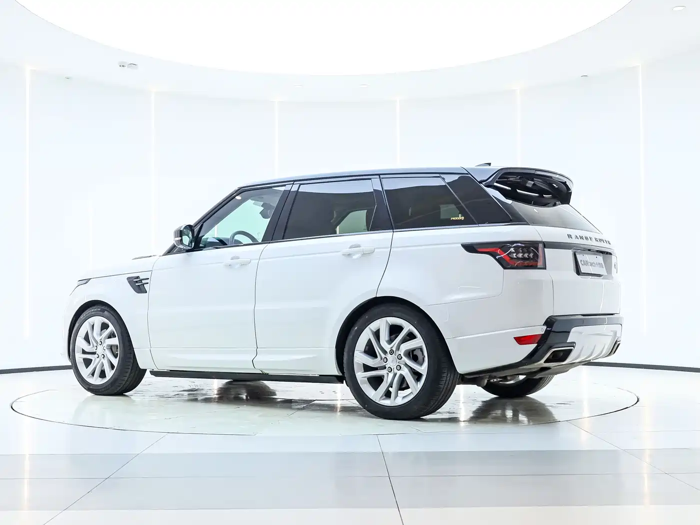 Land Rover Range Rover Sport 2020 3.0 L6 HSE DYNAMIC фото 6