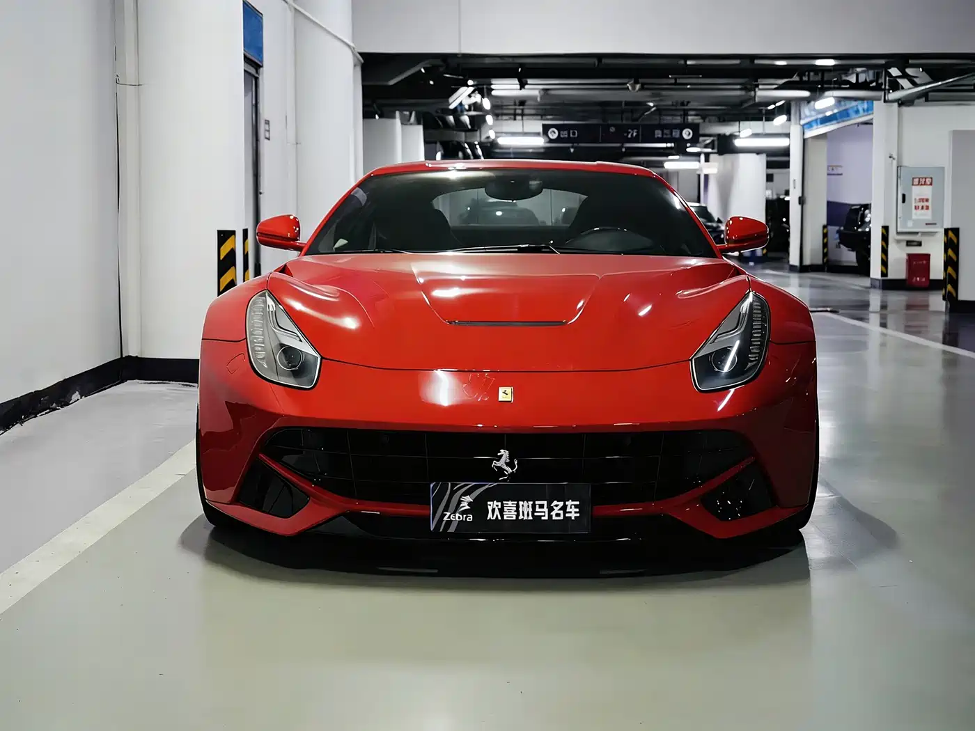 Ferrari F12berlinetta 2014 2013 6.3L Standard