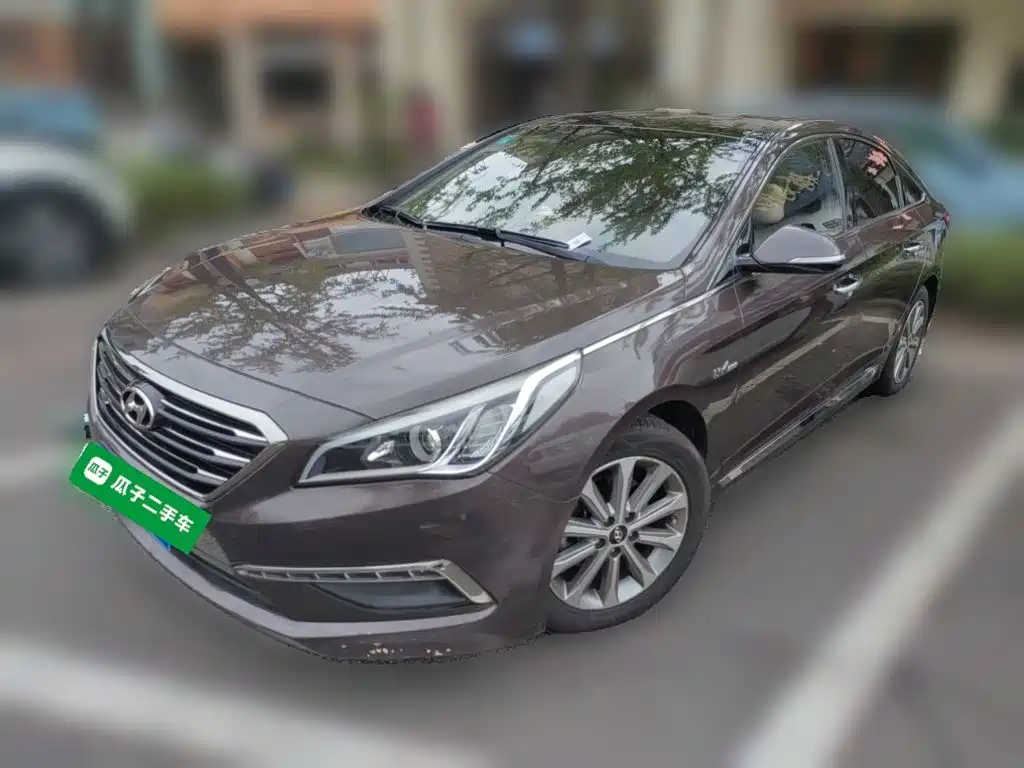 Фото 1 - Hyundai Sonata
