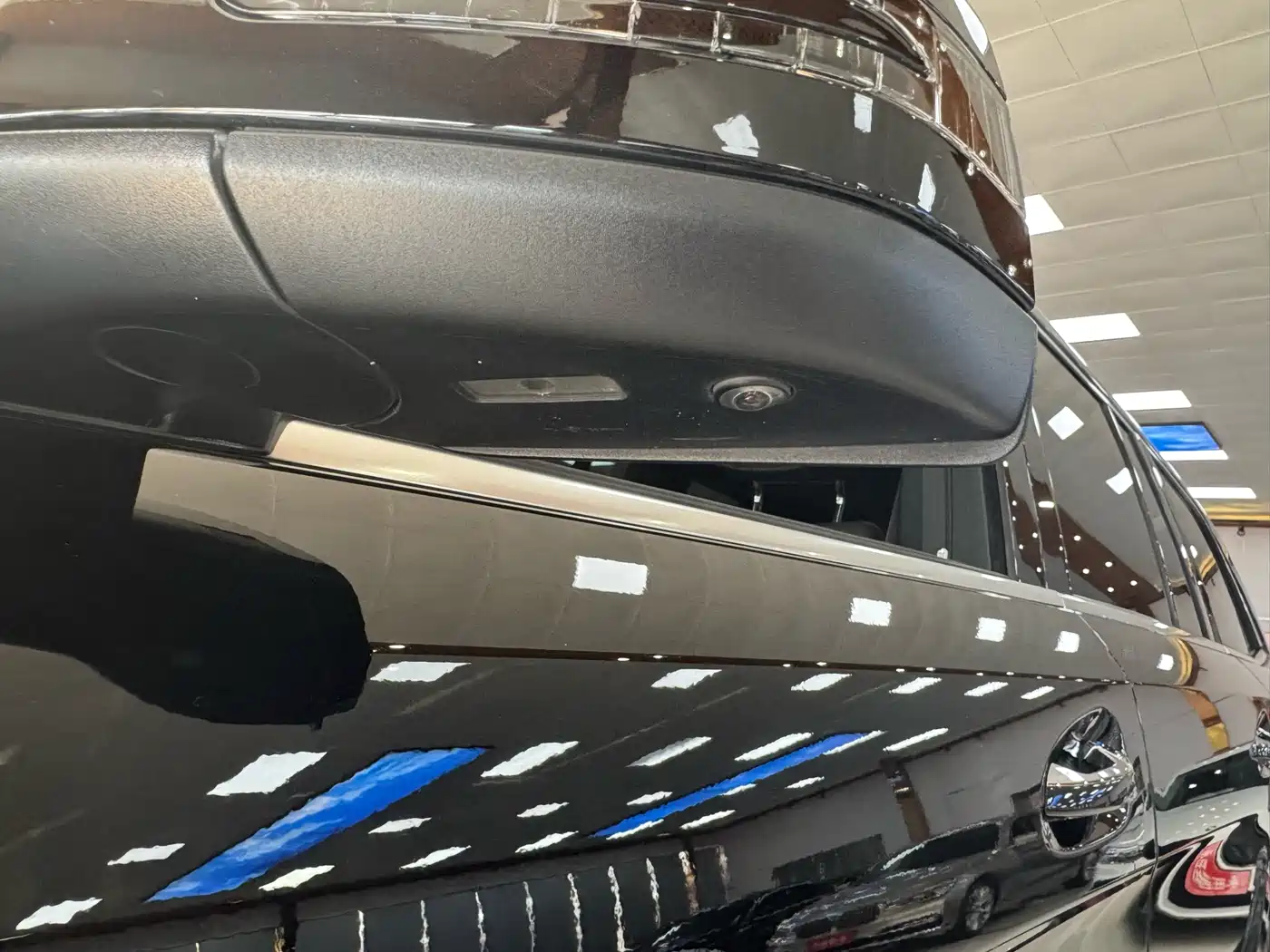 Mercedes-Benz GLS 2018 GLS 400 4MATIC Luxury фото 14