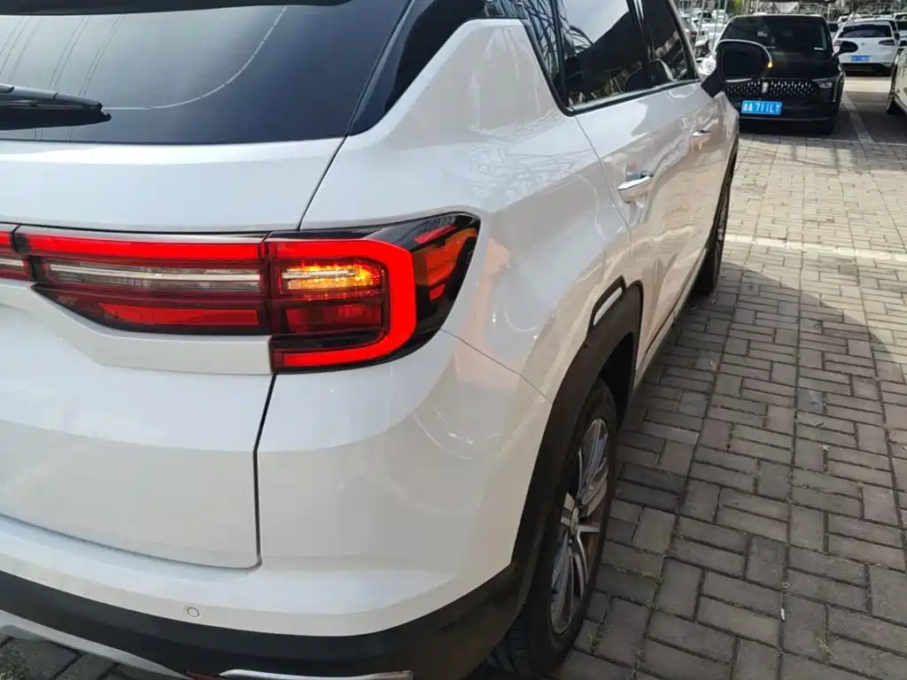 Changan CS35 PLUS 2019 2018 1.6L Automatic Smooth Connect China V