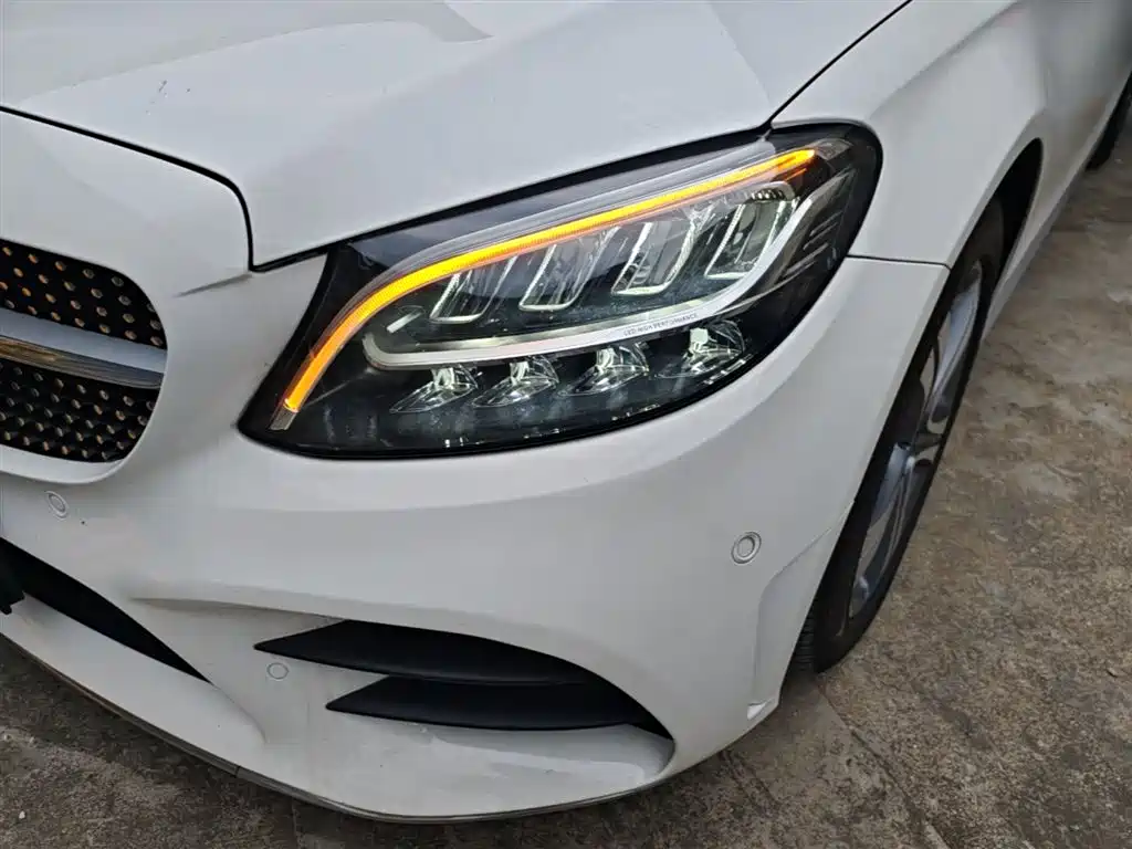 Mercedes-Benz C-Class 2020 Facelift C 260 L Sport фото 24