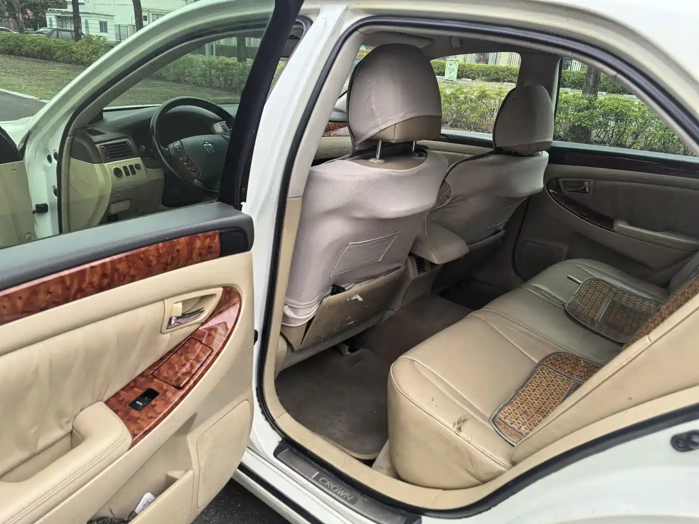 Toyota Crown 2007 2.5L Royal Leather Edition фото 9
