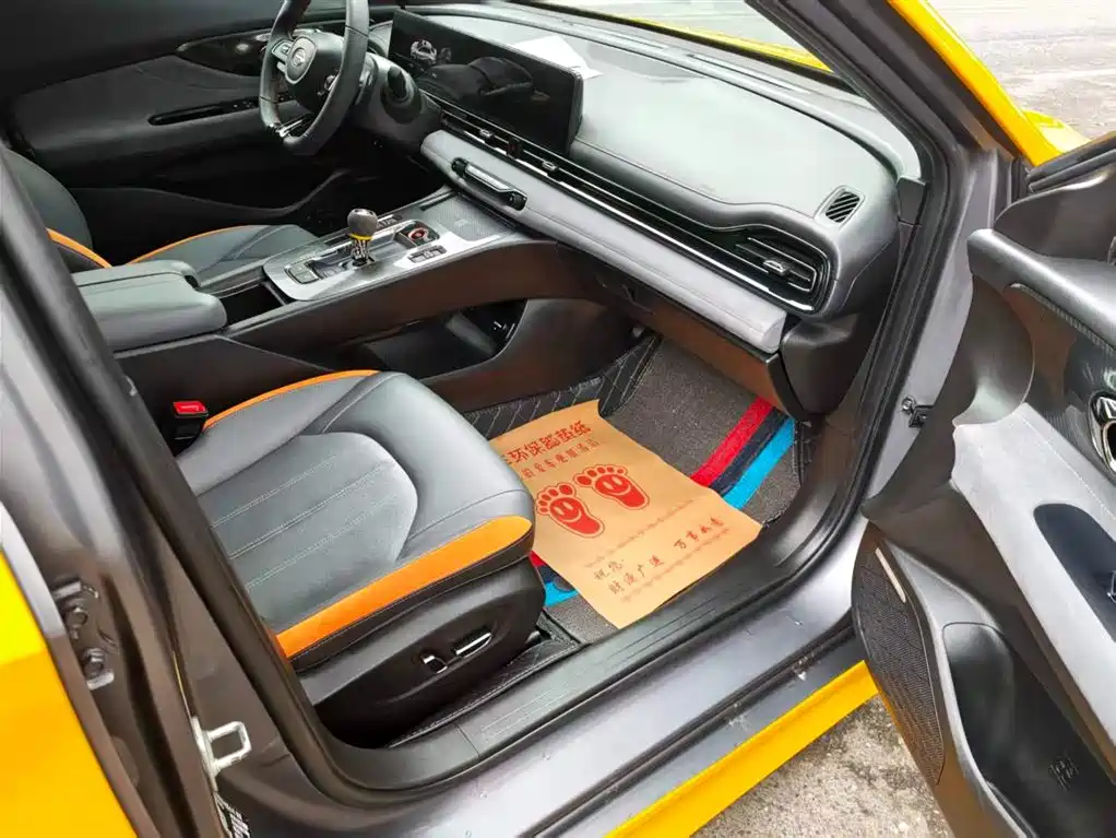 GAC Trumpchi Trumpchi Emkoo 2022 270T DCT J16 R-style Track Edition фото 12