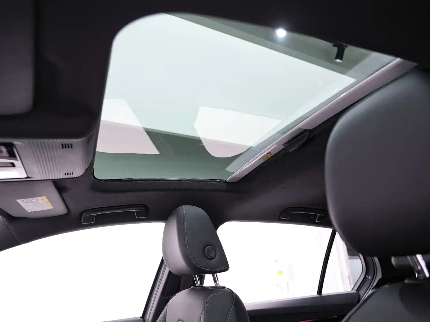 Volkswagen Golf 2021 280TSI DSG R-Line фото 21