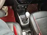 Фото 14 - Changan CS15