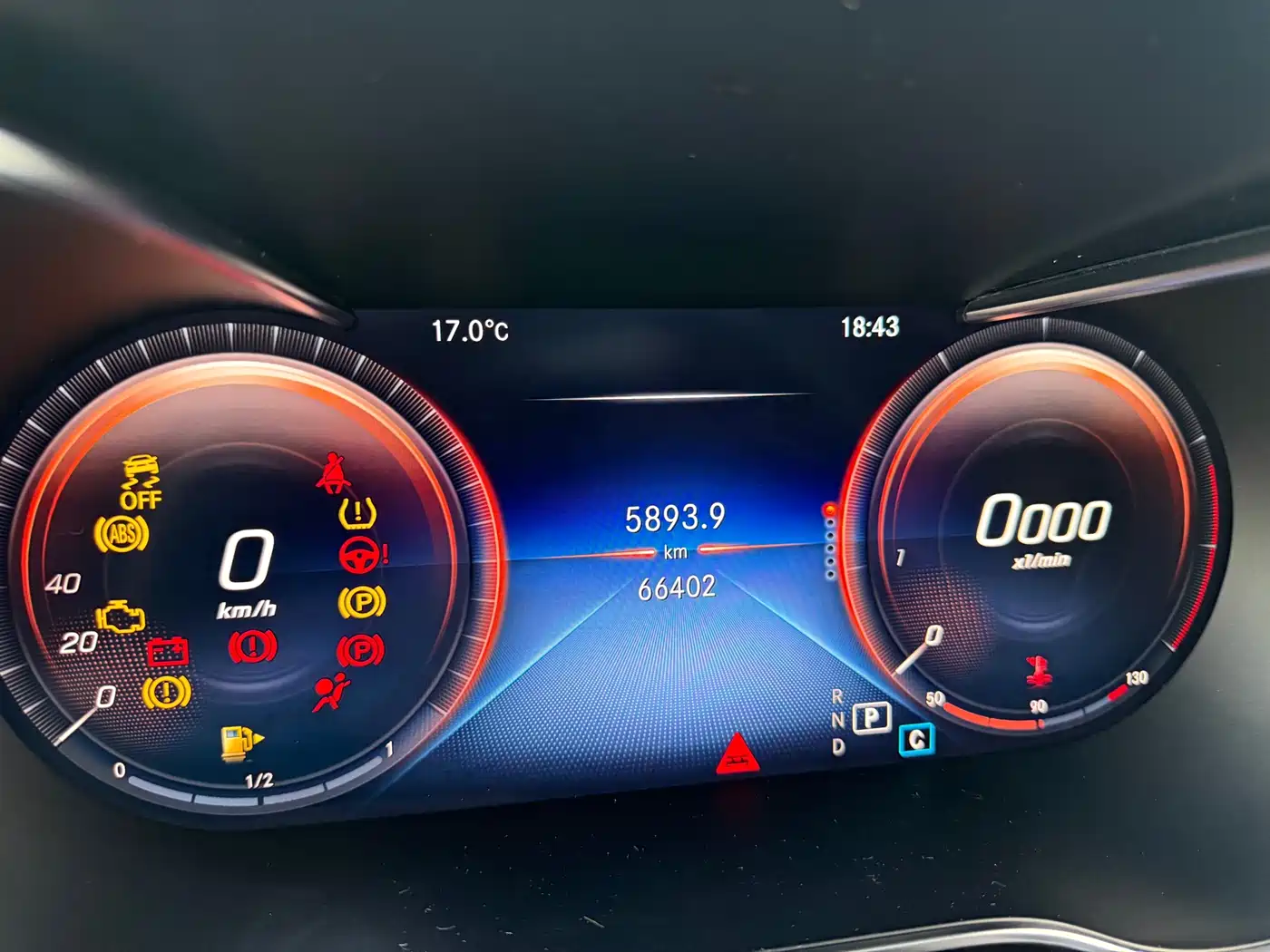 Mercedes-Benz GLC 2020 GLC 260 L 4MATIC Luxury фото 23