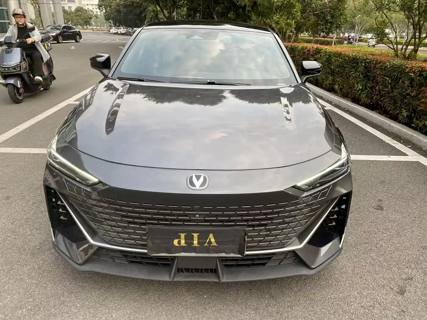 CHANGAN UNI-V