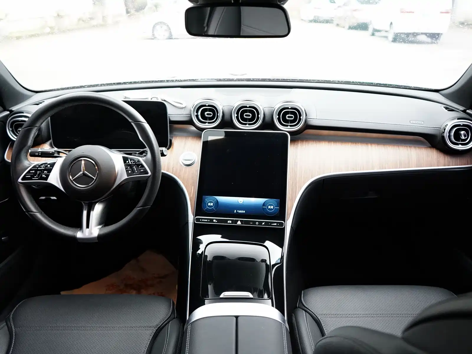 Фото 5 - Mercedes-Benz C-Class
