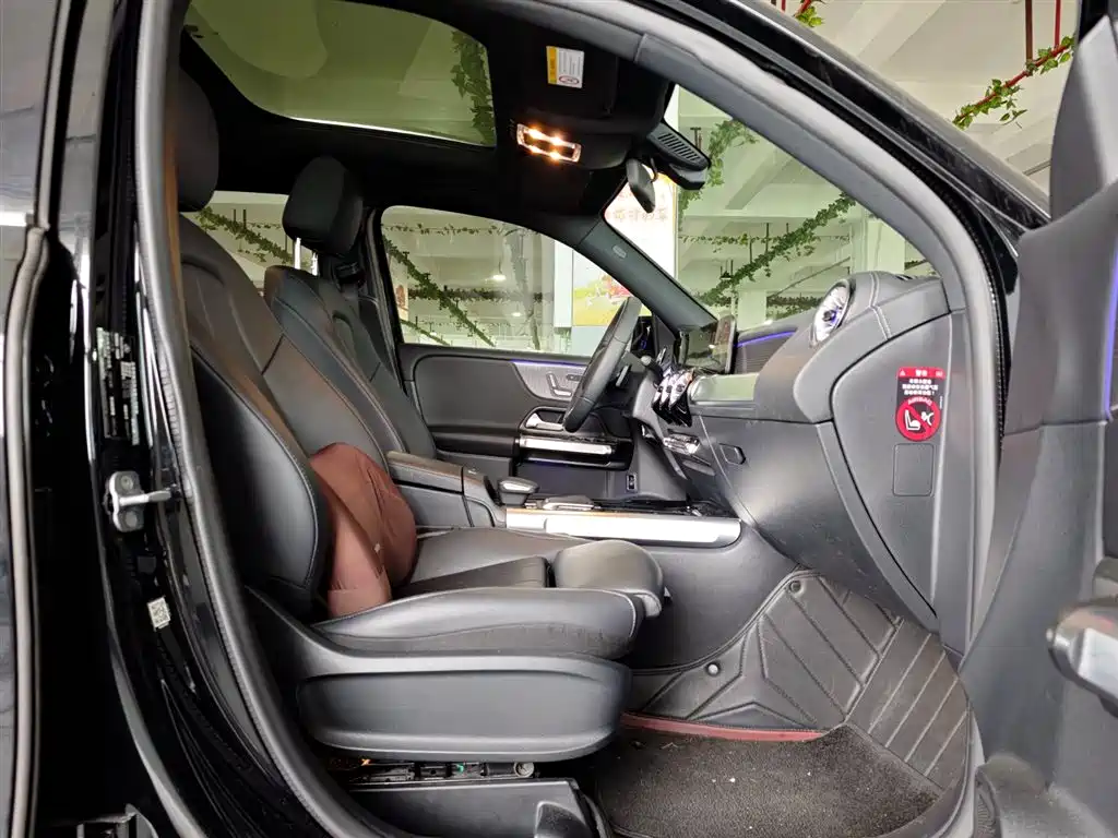 Mercedes-Benz GLB 2023 GLB 220 Style фото 27
