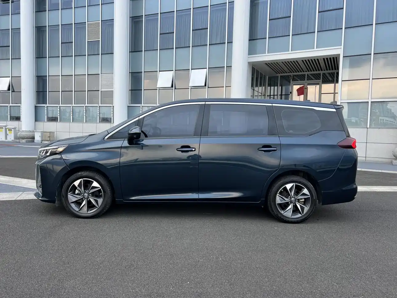 GAC Trumpchi Trumpchi M6 2023 PRO 270T DCT Elite Edition фото 7