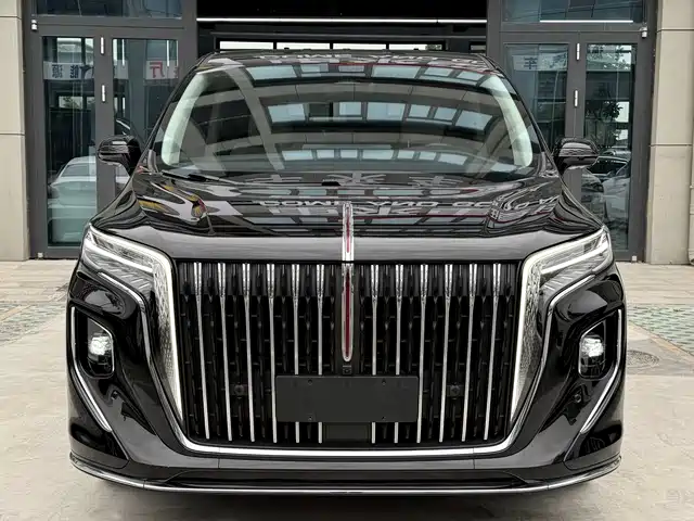 Hongqi HQ9 2.0T, Флагман